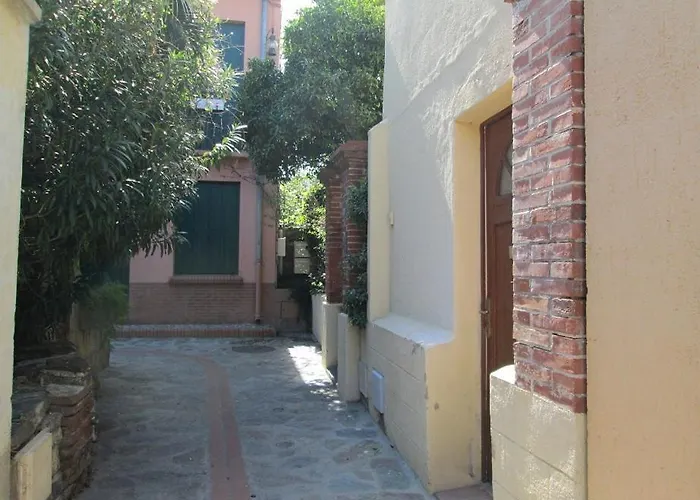 Pretty Studio, Tv, Wifi, Portable Aircon! Lejlighed